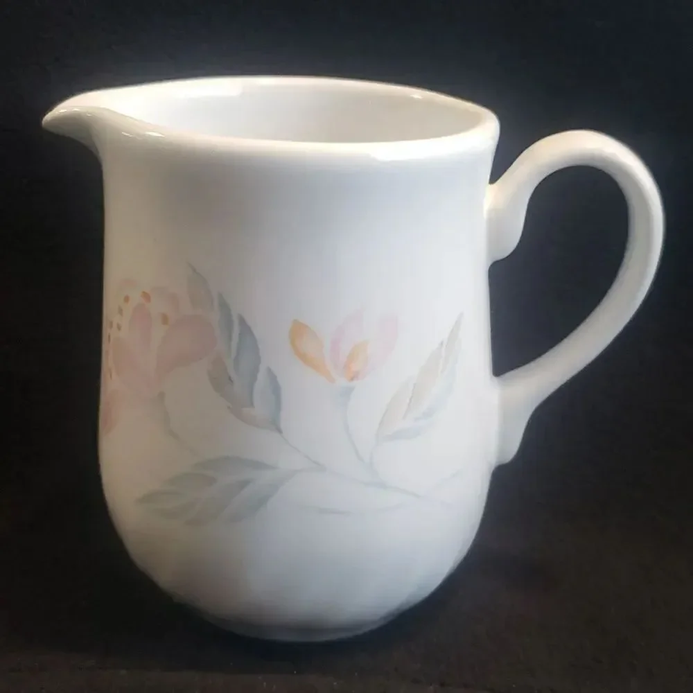 2 Pc Set Corelle Pink Trio Creamer and Gravy Boat